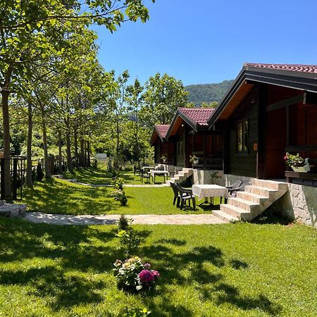 Orahovo Cottages ヴィルパザル エクステリア 写真